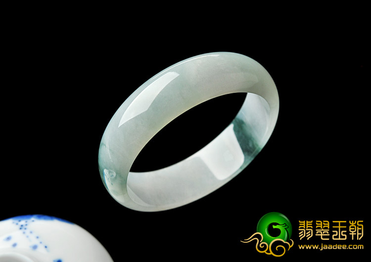 糯冰种飘花缅甸翡翠A货手镯（57mm）