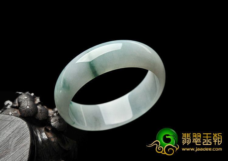 糯冰种飘花缅甸翡翠A货手镯（58.4mm）