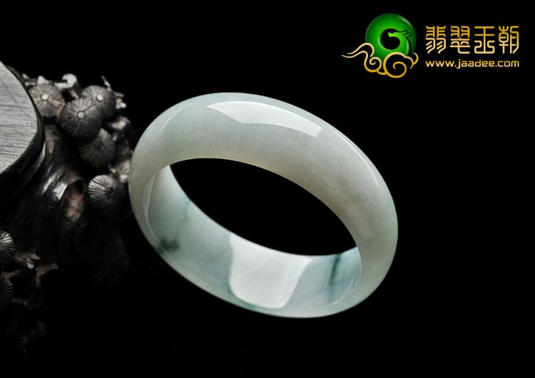 糯冰种飘花缅甸翡翠A货手镯（58.4mm）