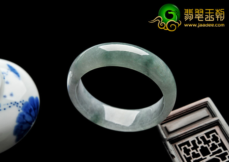 糯冰种飘花翡翠A货手镯（53.9mm）
