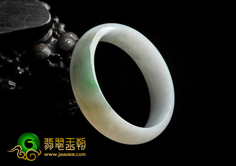 糯冰种飘花缅甸翡翠A货手镯（58.4mm）