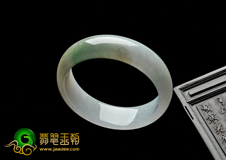 糯冰种飘花缅甸翡翠A货手镯（58.4mm）