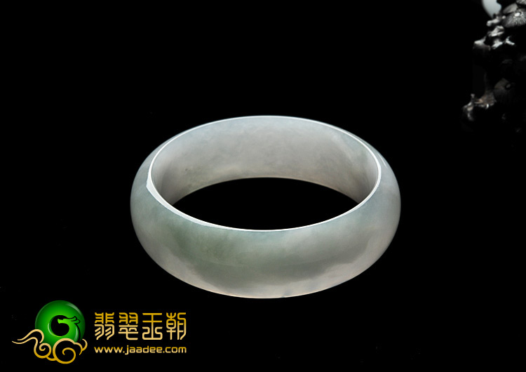糯冰种晴水缅甸翡翠A货手镯（57.2mm）
