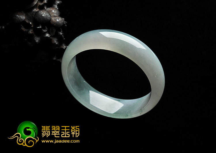 糯冰种飘花缅甸翡翠A货手镯（55.5mm）