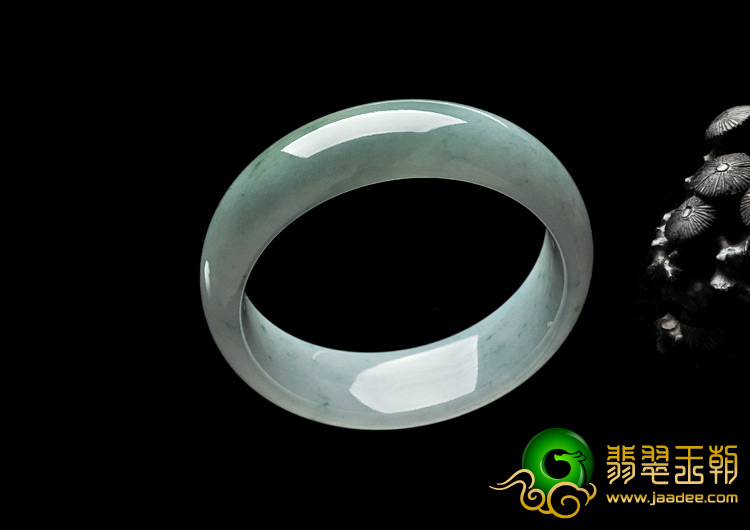 糯冰种飘花缅甸翡翠A货手镯（55.5mm）