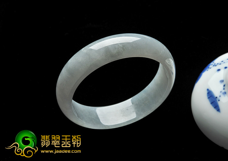 糯冰种淡紫罗兰缅甸翡翠A货手镯（57.9mm）