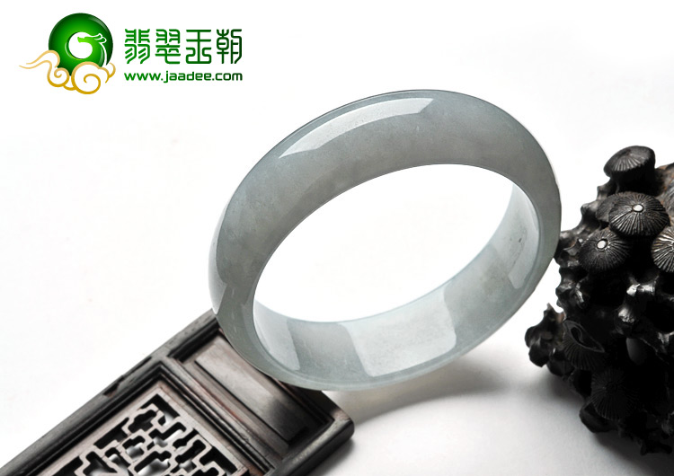 糯冰种淡紫罗兰缅甸翡翠A货手镯（57.9mm）