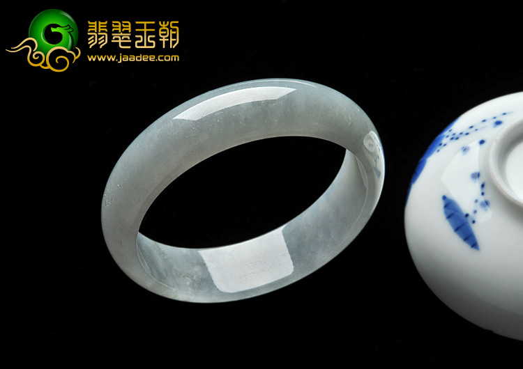 糯冰种淡紫罗兰缅甸翡翠A货手镯（57.9mm）
