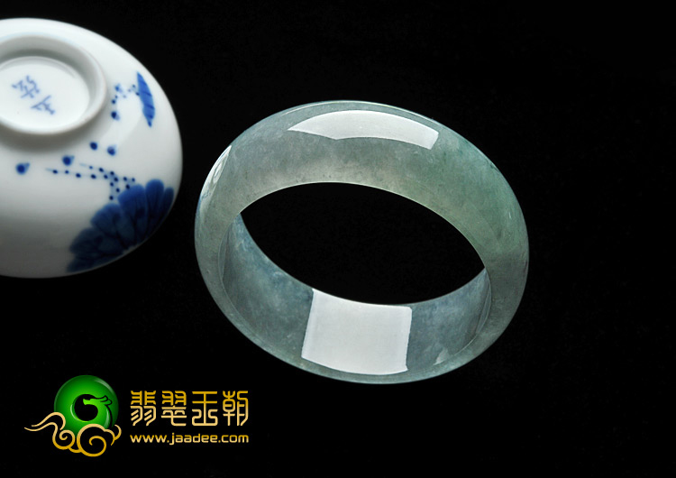 冰种晴水缅甸翡翠A货手镯（61.3mm）