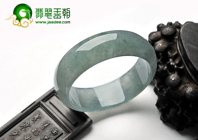 冰种晴水缅甸翡翠A货手镯（61.3mm）