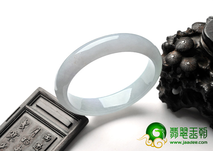 糯冰种淡紫罗兰缅甸翡翠A货手镯（55.9mm）