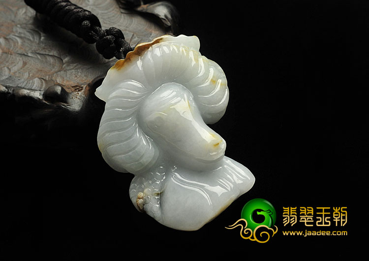 糯冰种晴水缅甸翡翠A货喜羊羊挂件