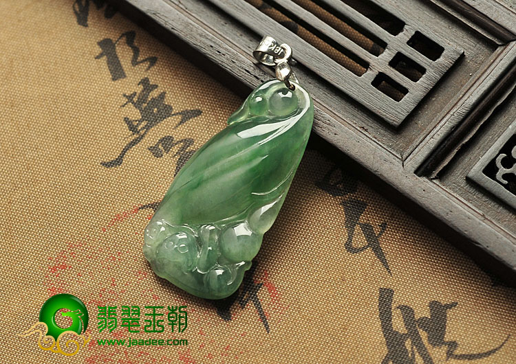 feicui冰种飘花缅甸翡翠A货望子成龙挂件
