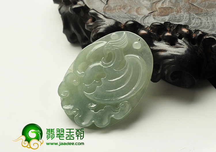 糯冰种晴水缅甸翡翠A货飞龙在天挂件