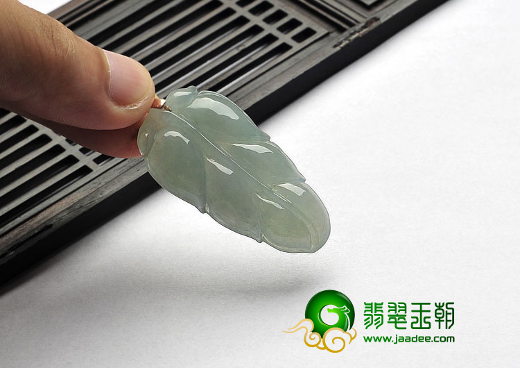 糯冰种晴水缅甸翡翠A货叶子挂件