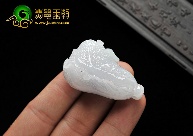 糯冰种晴水缅甸翡翠A货白菜挂件