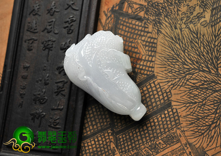糯冰种晴水缅甸翡翠A货白菜挂件