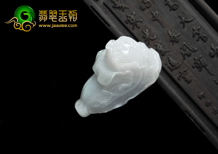 糯冰种晴水缅甸翡翠A货白菜挂件