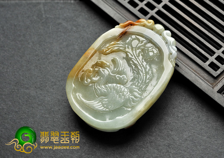 细糯种黄翡缅甸翡翠A货龙凤呈祥挂件
