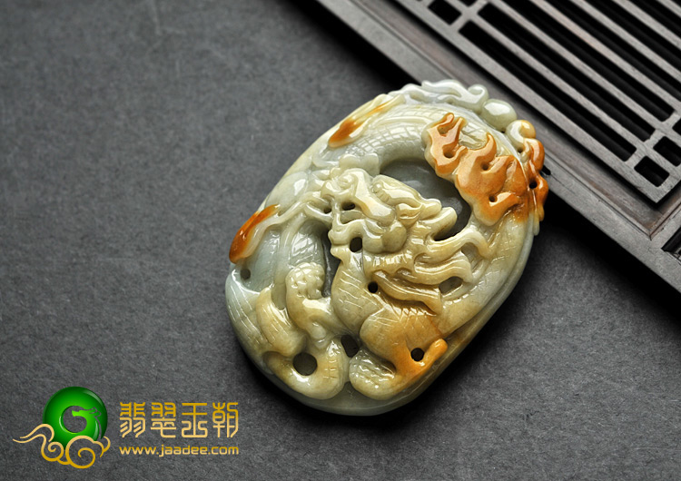 细糯种黄翡缅甸翡翠A货龙凤呈祥挂件