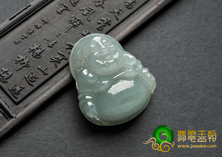糯冰种晴水缅甸翡翠A货玉佛挂件