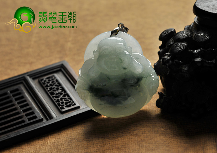 糯冰种飘花缅甸翡翠A货玉佛挂件
