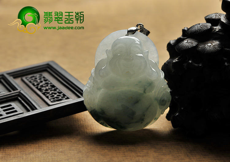 糯冰种飘花缅甸翡翠A货玉佛挂件