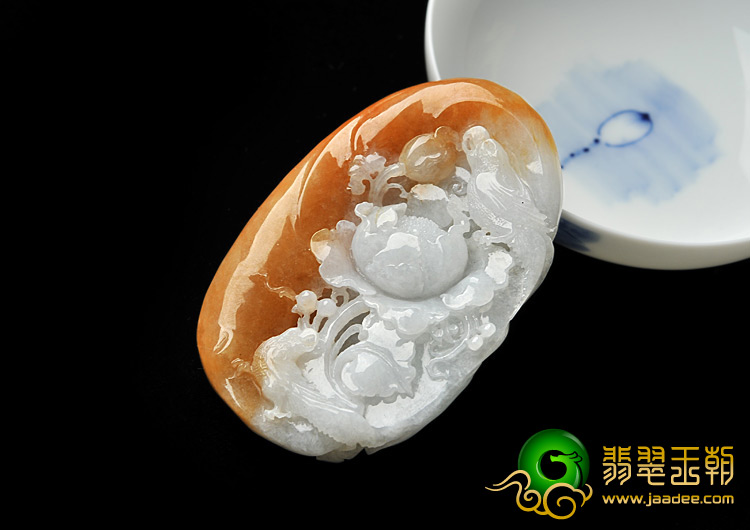 糯冰种黄翡缅甸翡翠A货两厢情愿挂件