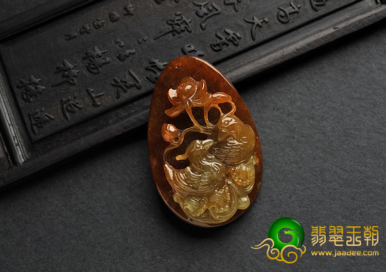 糯冰种红翡缅甸翡翠A货鸳鸯戏水挂件