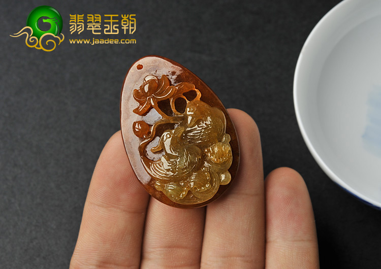 糯冰种红翡缅甸翡翠A货鸳鸯戏水挂件