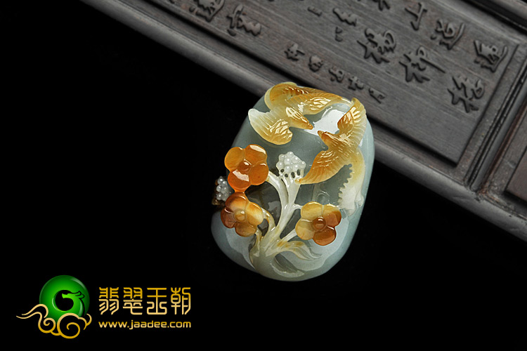 糯冰种黄翡缅甸翡翠A货喜上眉梢挂件