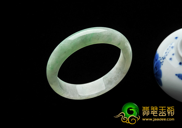 糯冰种飘花缅甸翡翠A货手镯（单价）