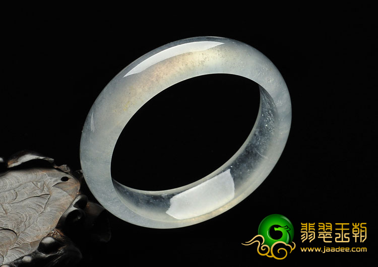 玻璃种缅甸翡翠A货手镯（57.4mm）
