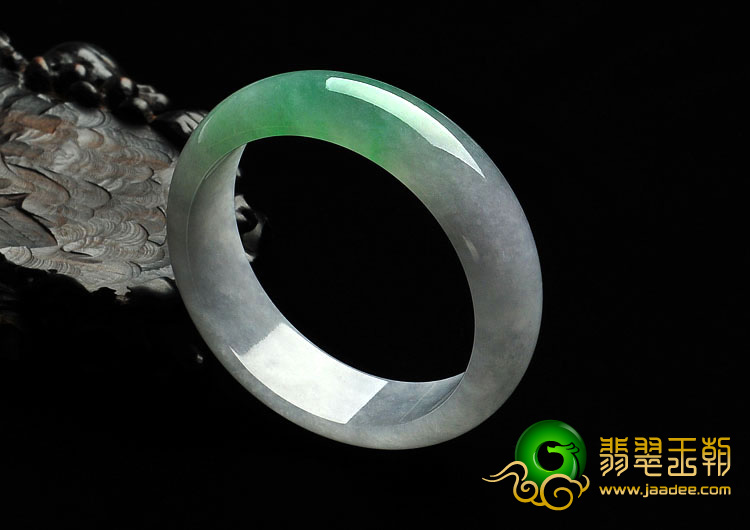 糯冰种春带彩缅甸翡翠A货手镯（59.4mm）