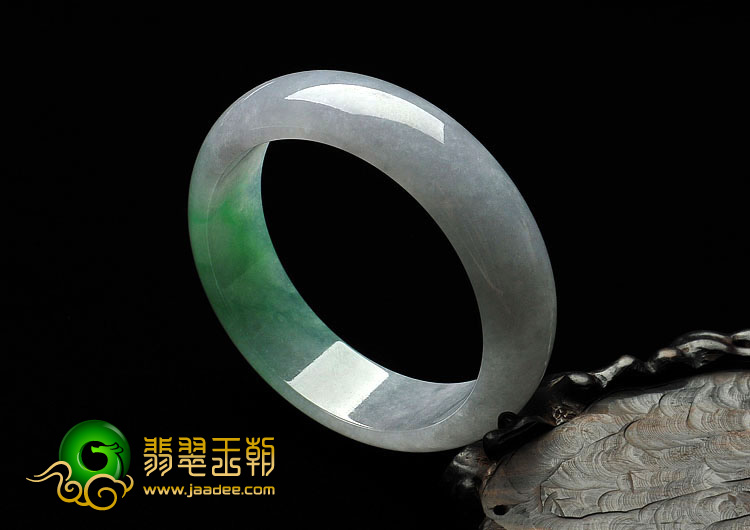 糯冰种春带彩缅甸翡翠A货手镯（59.4mm）
