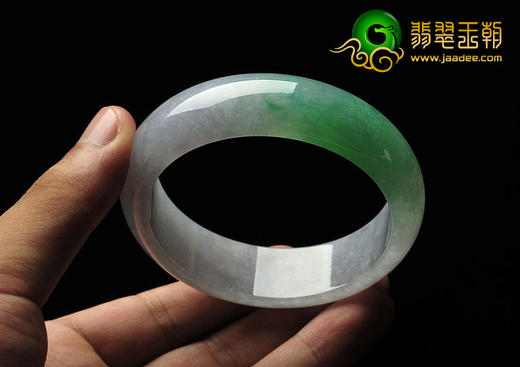 糯冰种春带彩缅甸翡翠A货手镯（59.4mm）