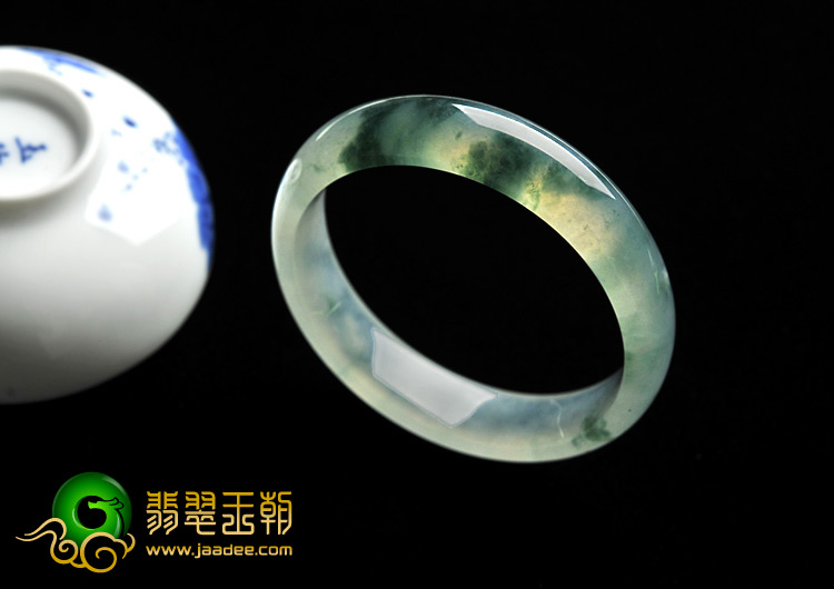 冰种飘花缅甸翡翠A货手镯（57.8mm）