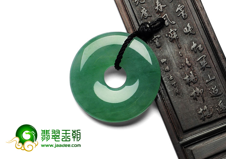 冰种翠色缅甸翡翠A货平安扣挂件