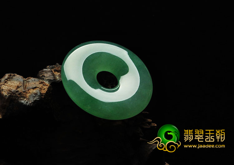 冰种翠色缅甸翡翠A货平安扣挂件