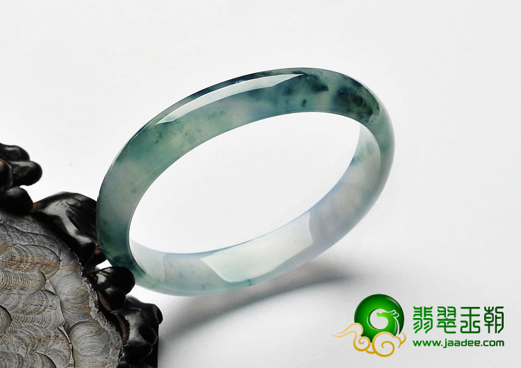 冰种紫罗兰飘花缅甸翡翠A货贵妃镯（55.5-49.2mm）