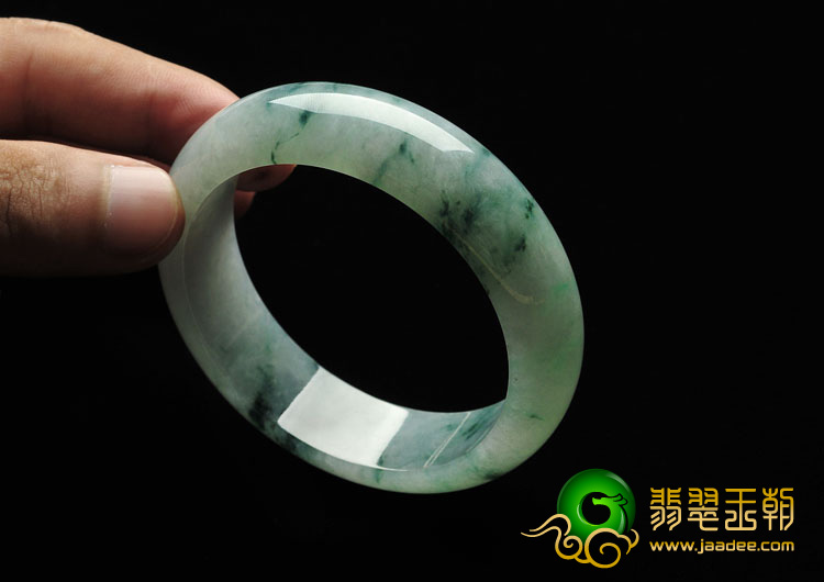 糯冰种飘花缅甸翡翠A货手镯（58.8mm）