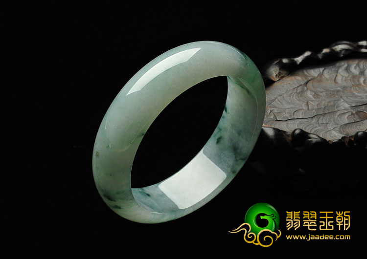 糯冰种飘花缅甸翡翠A货手镯（59.3mm）