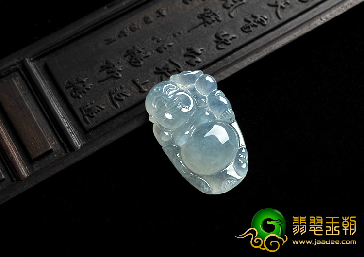冰种晴水缅甸翡翠A货逍遥佛挂件