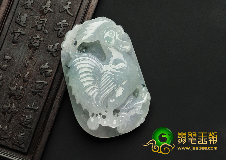糯冰种晴水缅甸翡翠A货鸡牌挂件