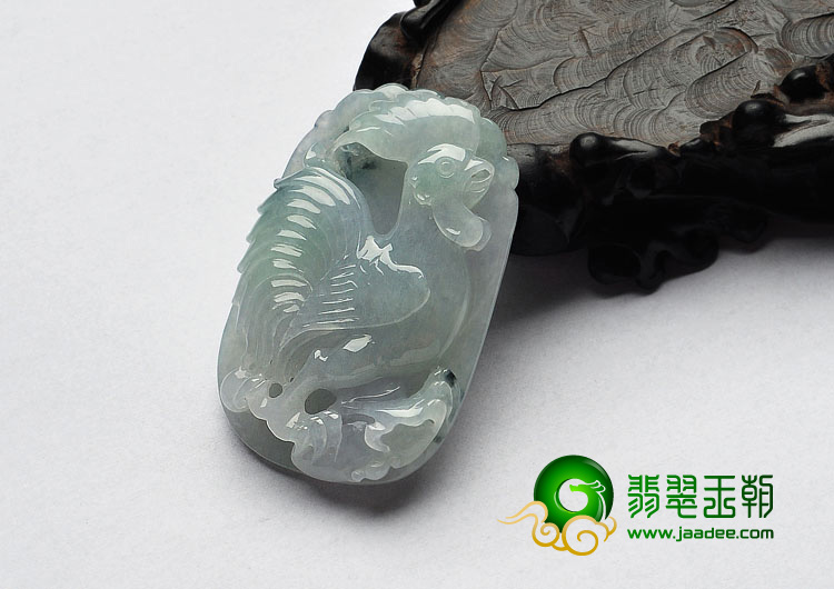 糯冰种晴水缅甸翡翠A货鸡牌挂件