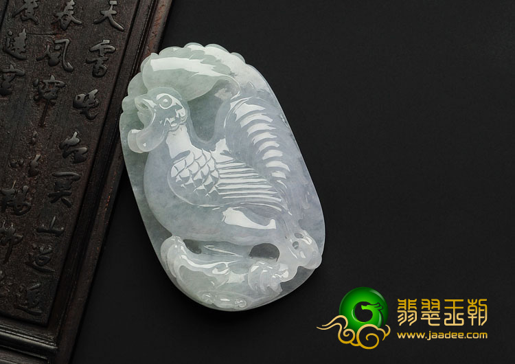 糯冰种晴水缅甸翡翠A货鸡牌挂件