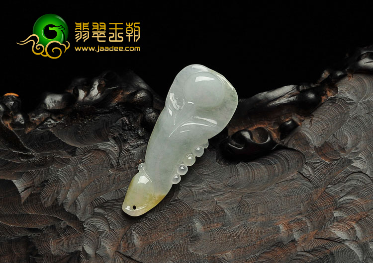 糯冰种黄翡缅甸翡翠A货玉兰花挂件
