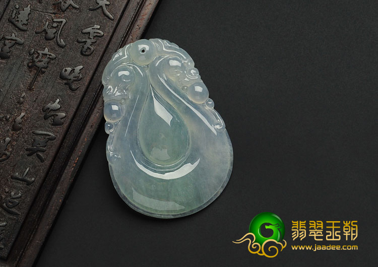 冰种晴水缅甸翡翠A货双龙如意挂件