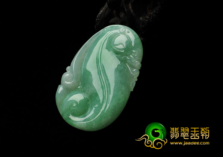 糯冰种豆色缅甸翡翠A货如意挂件
