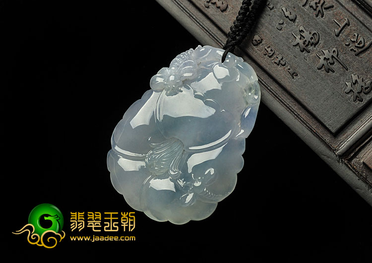 冰种晴水缅甸翡翠A货花开富贵挂件